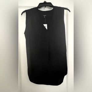 NWT Alfani Deep Black V-neck Tank Top Blouse Small